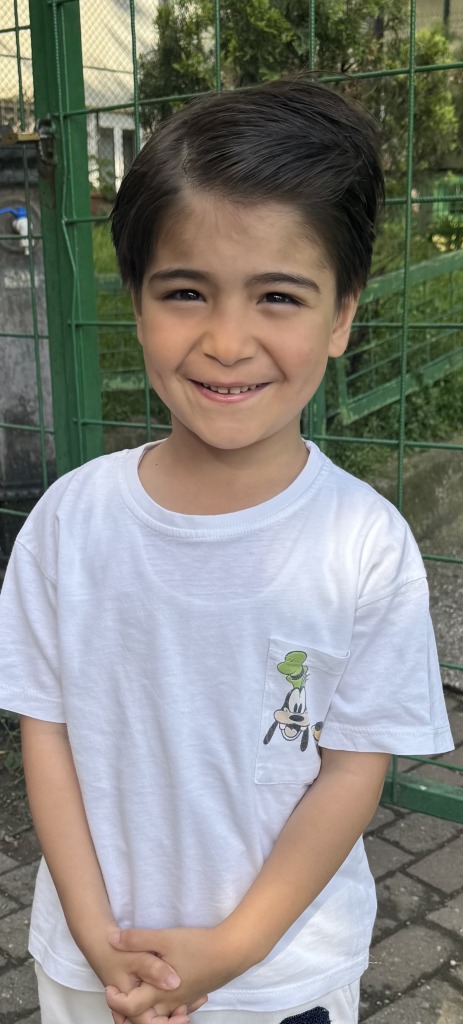 Ömer Efe Ayvey